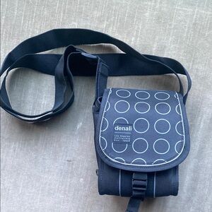 Black Camera Messenger Bag with Durable Fabric and Flap Closure NWOT